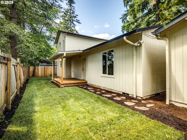 13928 SE Rhone St, Portland, OR 97236 - view of yard with a deck