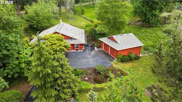 aerial view of property and surrounding area