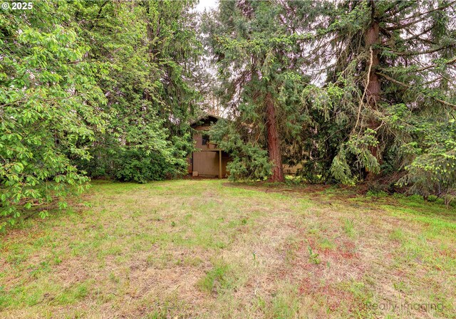 14251 Caufield Rd, Oregon City, OR 97045 - view of green lawn