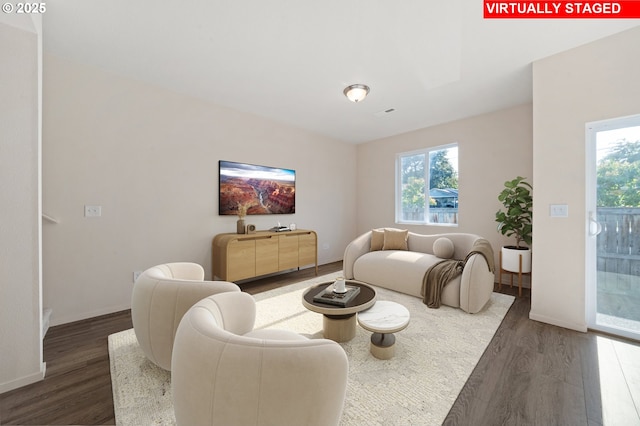 8512 NE 13th Pl, Vancouver, WA 98665 - living room with wood finished floors