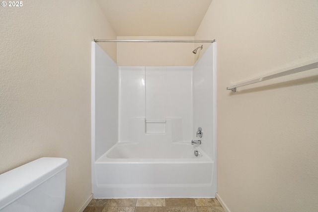 8512 NE 13th Pl, Vancouver, WA 98665 - full bathroom with baseboards and shower / washtub combination