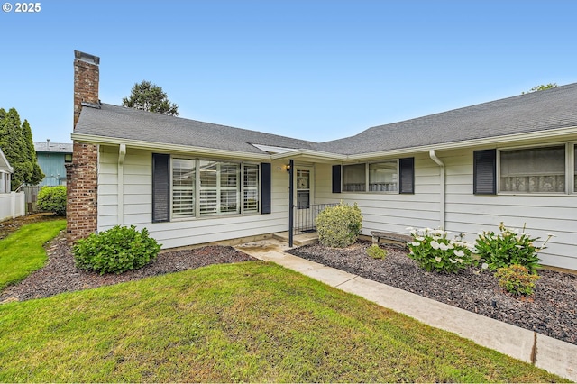 575 NE Fleming Ave Unit B-43, Gresham, OR 97030 - ranch-style house featuring a chimney