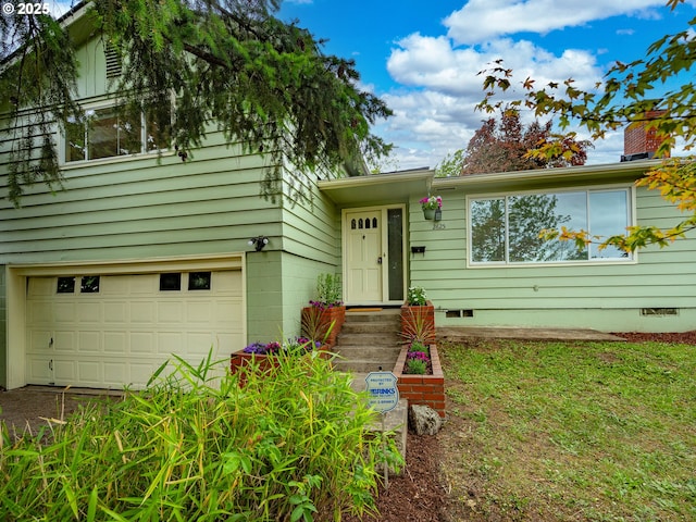 2625 Potter St, Eugene, OR 97405 - view of front of property with an attached garage and crawl space