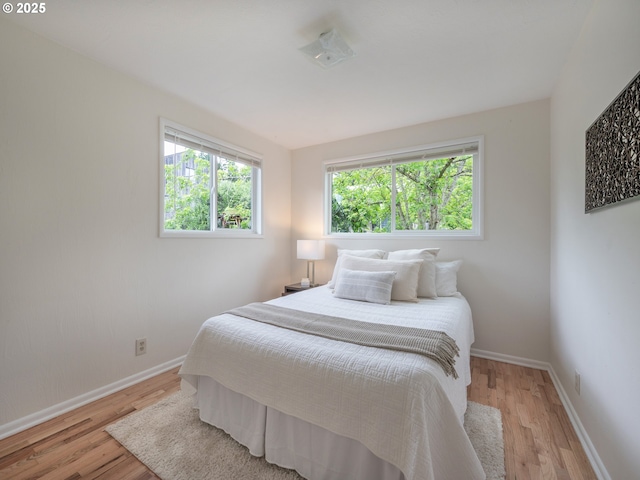 2625 Potter St, Eugene, OR 97405 - bedroom featuring light wood-style floors and baseboards