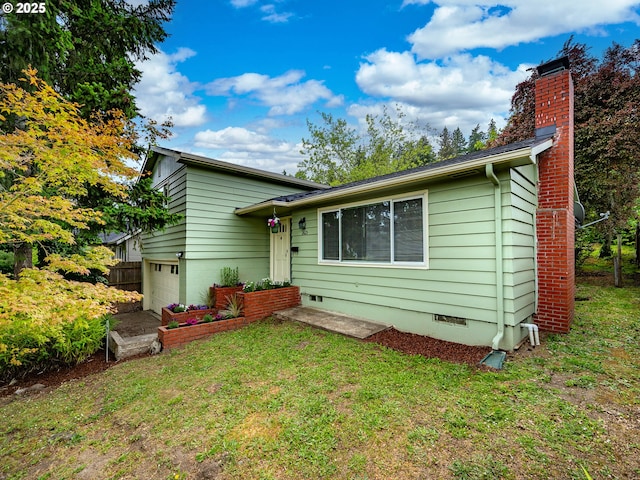 2625 Potter St, Eugene, OR 97405 - view of front of home with a chimney, crawl space, a front lawn, and a garage