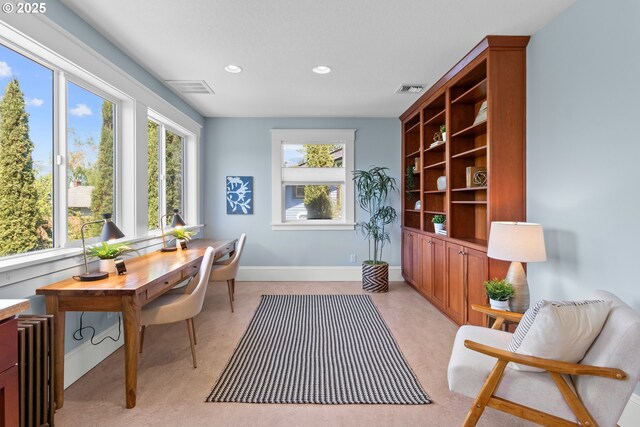 sitting room featuring visible vents, baseboards, a healthy amount of sunlight, and recessed lighting
