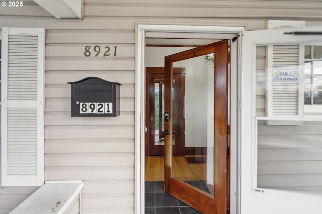 view of property entrance