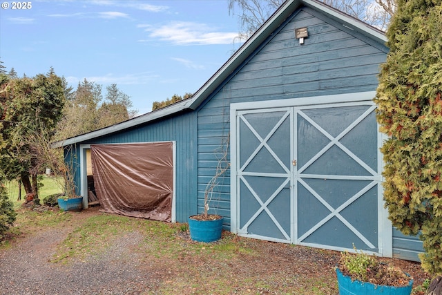 view of outbuilding featuring an outbuilding