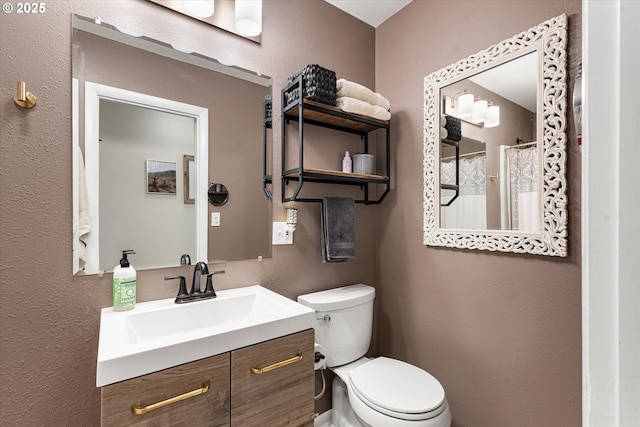 14955 Profitt Loop, Baker City, OR 97814 - bathroom featuring a textured wall and vanity