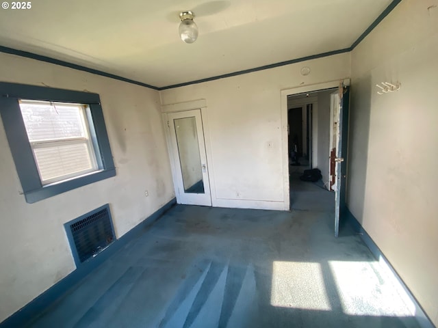 1412 5th St, Tillamook, OR 97141 - empty room with ornamental molding and carpet