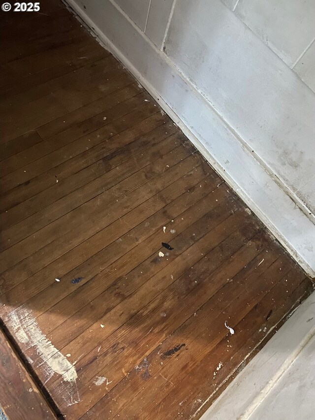 1412 5th St, Tillamook, OR 97141 - details with wood finished floors