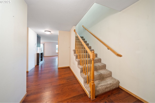 7501 NE 51st Way, Vancouver, WA 98662 - stairway with wood finished floors and baseboards