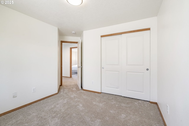 6837 SE 84th Ave, Portland, OR 97266 - unfurnished bedroom featuring carpet floors and a closet