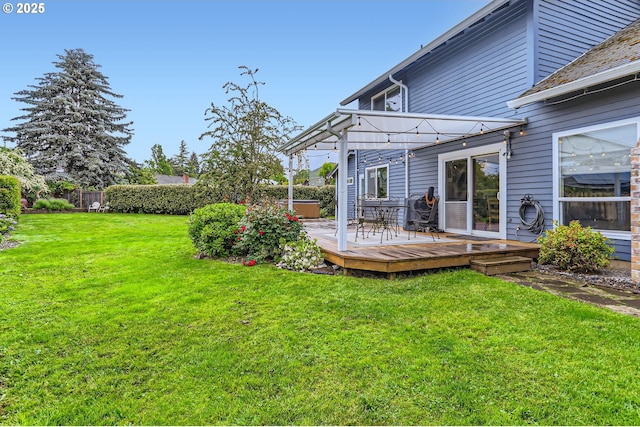 1543 NE Hyde St, Hillsboro, OR 97124 - view of yard featuring a wooden deck