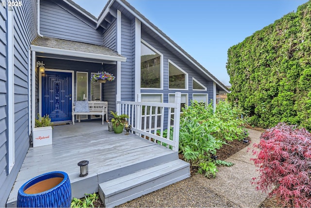 1543 NE Hyde St, Hillsboro, OR 97124 - view of porch