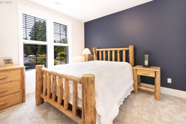 1931 13th St, West Linn, OR 97068 - bedroom featuring light carpet
