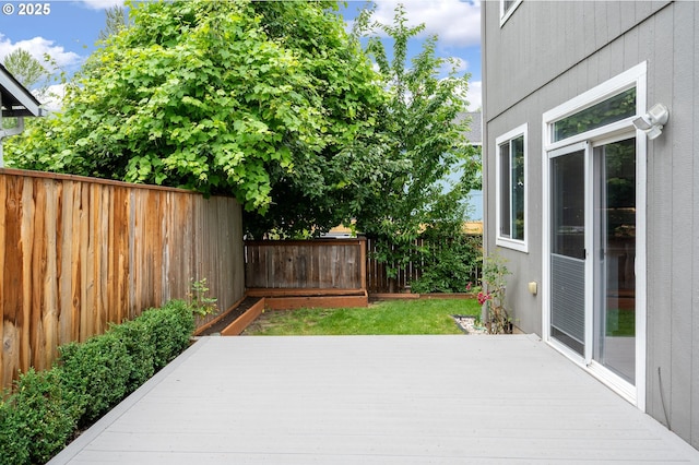18576 SW Tara Meadows Ct, Beaverton, OR 97078 - wooden terrace with a fenced backyard
