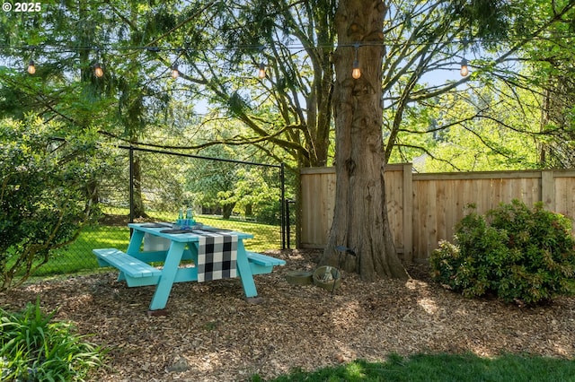 342 NW 84th Pl, Portland, OR 97229 - view of yard