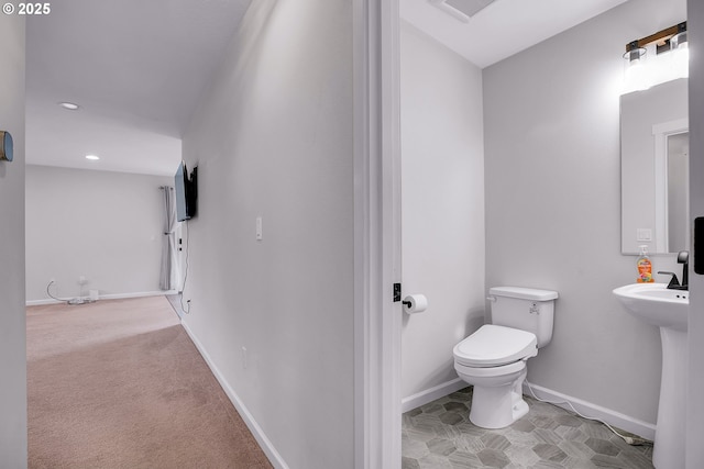 100 Running Dogs Ln, Saint Helens, OR 97051 - bathroom with toilet, recessed lighting, and baseboards