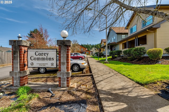 2000 S 8th St, Cottage Grove, OR 97424 - community / neighborhood sign featuring a residential view