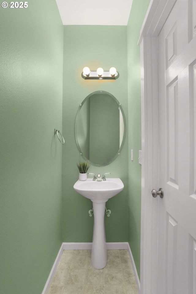 1544 SW 175th Ave, Beaverton, OR 97003 - bathroom with baseboards and tile patterned floors