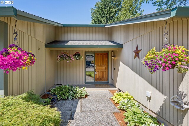 51945 SW Creekview Pl, Scappoose, OR 97056 - view of property entrance