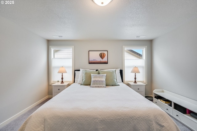 2511 S White Salmon Dr, Ridgefield, WA 98642 - bedroom featuring carpet flooring and a textured ceiling