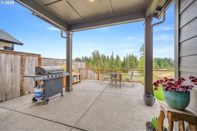 2511 S White Salmon Dr, Ridgefield, WA 98642 - view of patio with grilling area and outdoor dining space