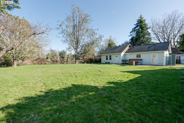 878 NW Warrenton Dr, Warrenton, OR 97146 - view of yard featuring fence