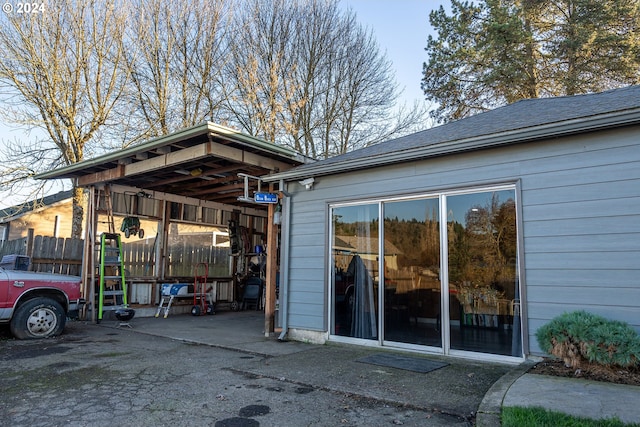 111 N Trade St, Amity, OR 97101 - view of yard with an outbuilding and fence