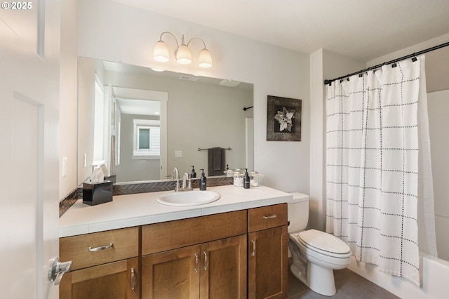3466 N Holladay St, Cornelius, OR 97124 - full bathroom featuring vanity and shower / bath combo with shower curtain