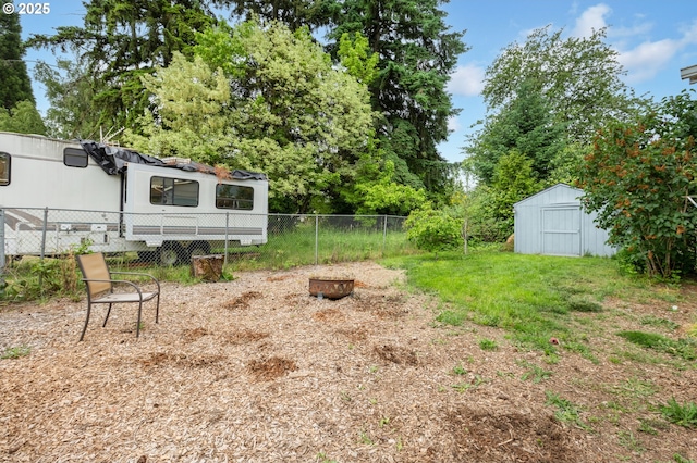 960 E Main St, Hillsboro, OR 97123 - view of yard with a shed