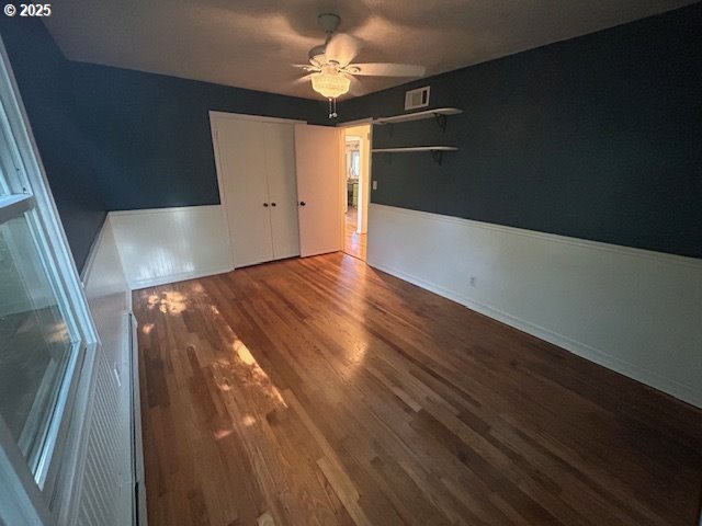 960 E Main St, Hillsboro, OR 97123 - unfurnished room featuring ceiling fan and wood finished floors