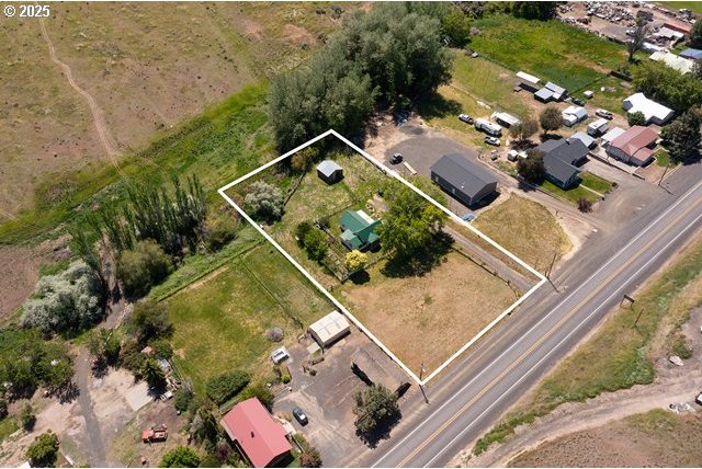 880 Heppner Spray Hwy, Heppner, OR 97836 - overview of rural landscape featuring property parcel outlined