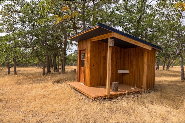 76 Big Springs Rd, Goldendale, WA 98620 - view of outbuilding with an outdoor structure