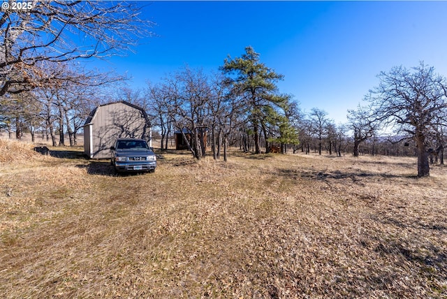 76 Big Springs Rd, Goldendale, WA 98620 - view of yard featuring a barn and an outdoor structure