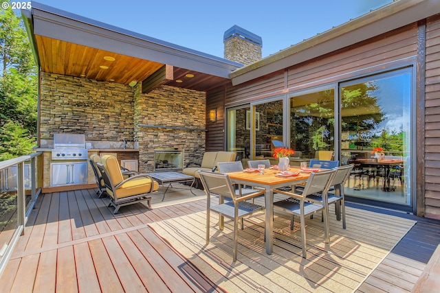 17907 SW Cicero Ct, Beaverton, OR 97007 - deck with a grill and outdoor dining space
