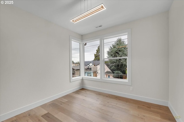 empty room featuring light hardwood / wood-style flooring