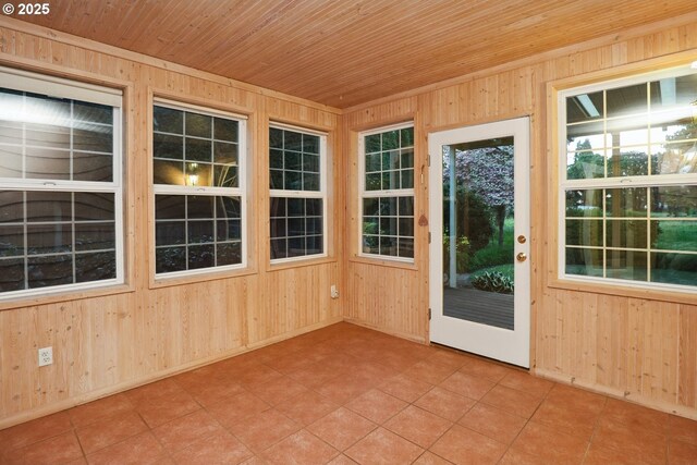 entrance to property with a patio area