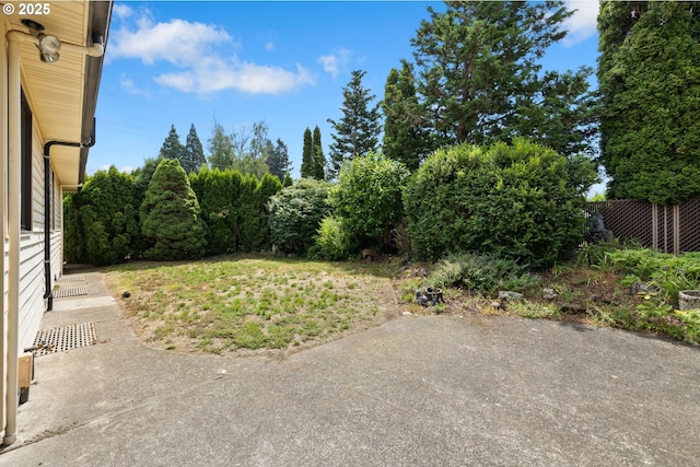 107 NW 10th Ave, Canby, OR 97013 - view of yard featuring a patio area
