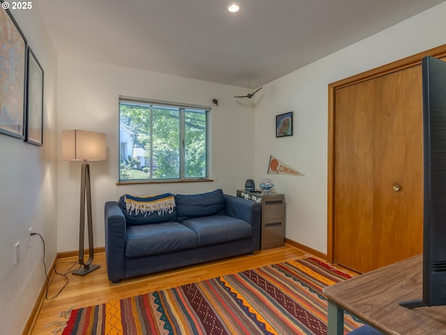 6310 NE 31st Ave Unit A, And B, Portland, OR 97211 - living room with light wood-type flooring, baseboards, and recessed lighting