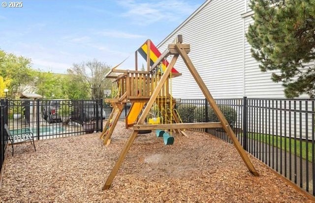 10690 SW Davies Rd Unit 53, Beaverton, OR 97008 - view of playground featuring fence