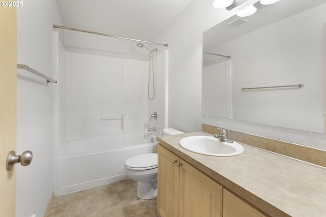 5580 Franklin Blvd, Eugene, OR 97403 - bathroom featuring vanity and shower / bathtub combination