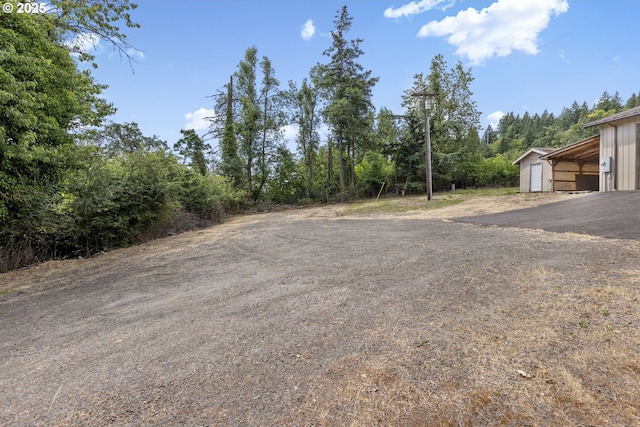 5580 Franklin Blvd, Eugene, OR 97403 - view of yard featuring an outdoor structure