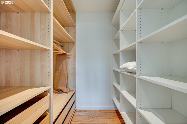 607 W 35th St, Vancouver, WA 98660 - spacious closet featuring wood finished floors