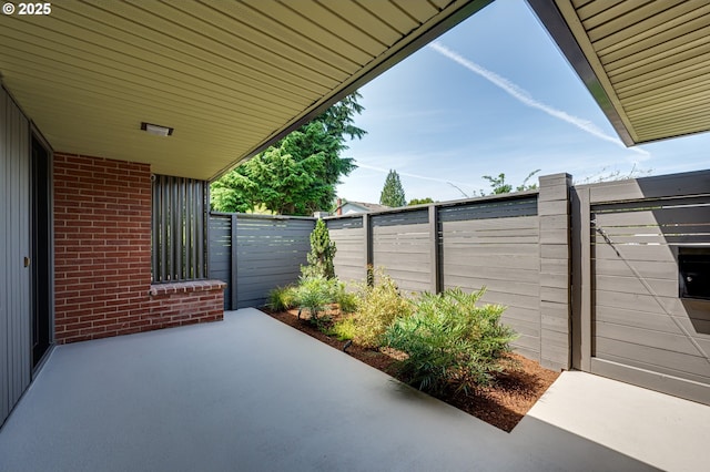 607 W 35th St, Vancouver, WA 98660 - view of patio