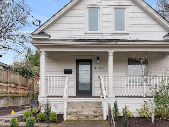 view of front of property