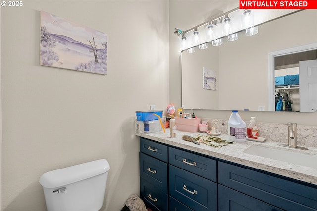 15707 NE Beech St, Portland, OR 97230 - bathroom with toilet and vanity
