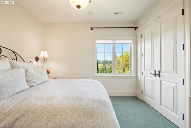 12955 NW Skyline Blvd, Portland, OR 97231 - carpeted bedroom featuring baseboards and a closet