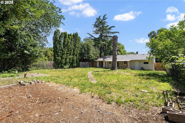 6139 SE 103rd Ave, Portland, OR 97266 - view of yard
